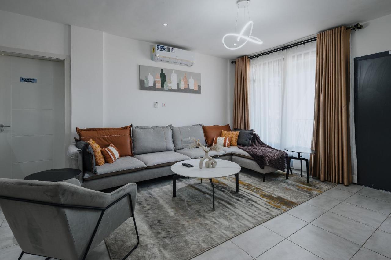 The Avery Apartments At Odomaa Place B, East Airport Accra Exterior photo